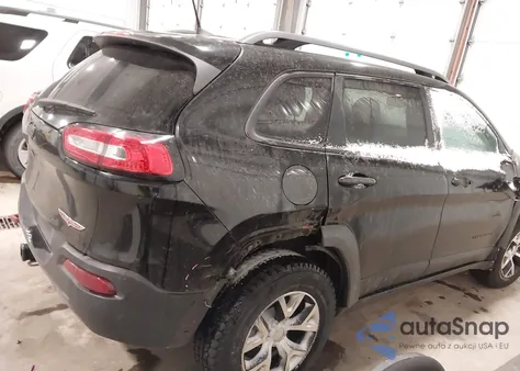 2017 Jeep Cherokee Trailhawk из США, поврежденный, VIN 1C4PJMBS1HW625405